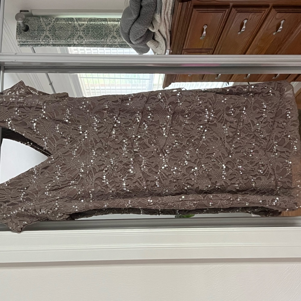 Color is Taupe